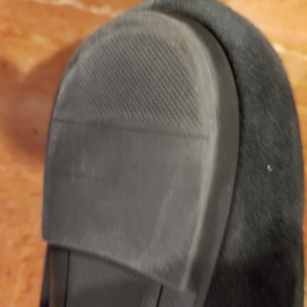 Authentic Louis Vuitton Black Flats Size 38 - Picture 13 of 14